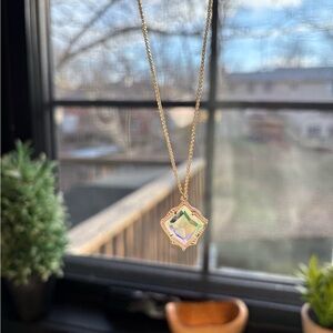 Kendra Scott Iridescent Gold Necklace